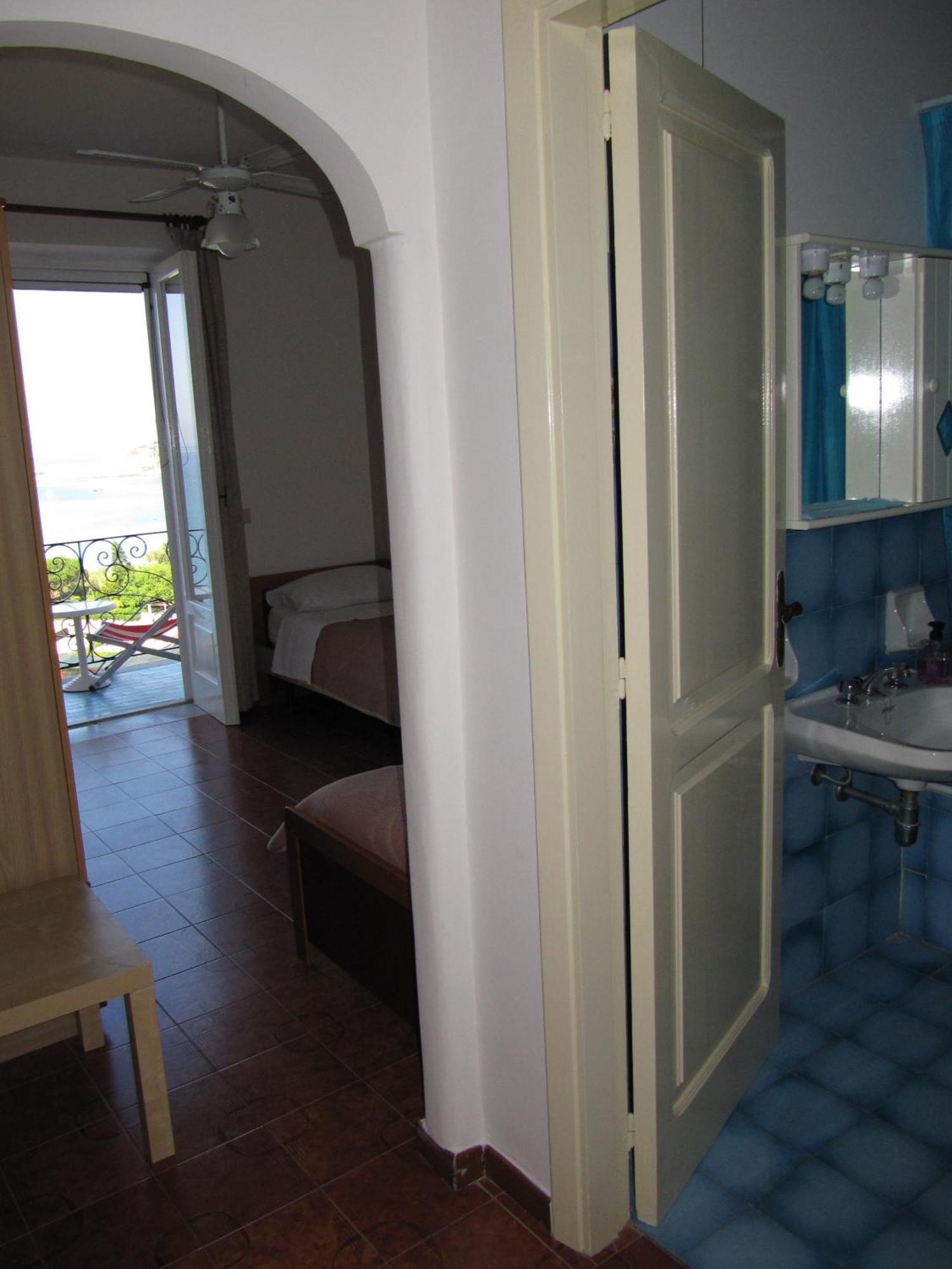 Bed and Breakfast Casa Antonio Barano d'Ischia Екстер'єр фото
